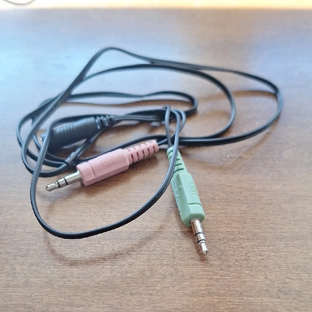 Pink Microphone and Green Audio Cable